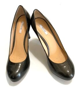 Geox Dark Metallic Khaki Green Patent Leather Cushioned Heels Size 37 US 7